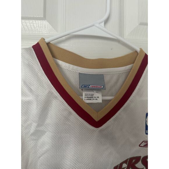 NWT Reebok Authentic Cleveland Cavaliers Lebron James 23 Jersey Youth Large - Picture 4 of 5